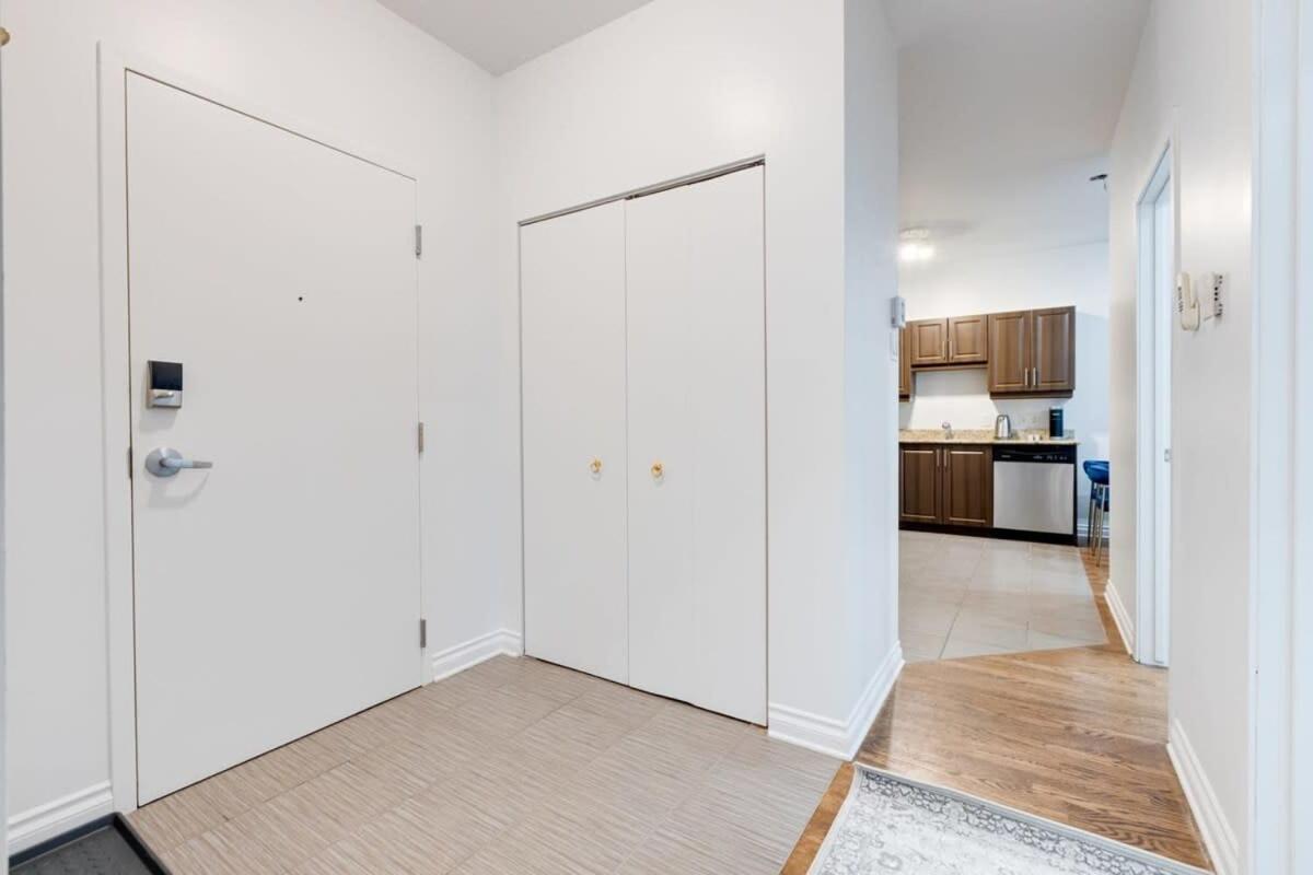M11 Stylish Cute 3br In The Heart Of The * Montreal